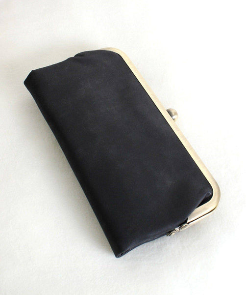 Karen Kiss Lock Clutch Bag: Tan