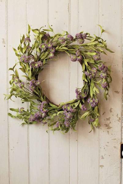 Dill Wreath Lilac 22"
